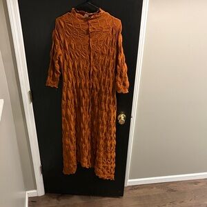 Textured Rust Orange Midi Dress - Women's Long Sleeve